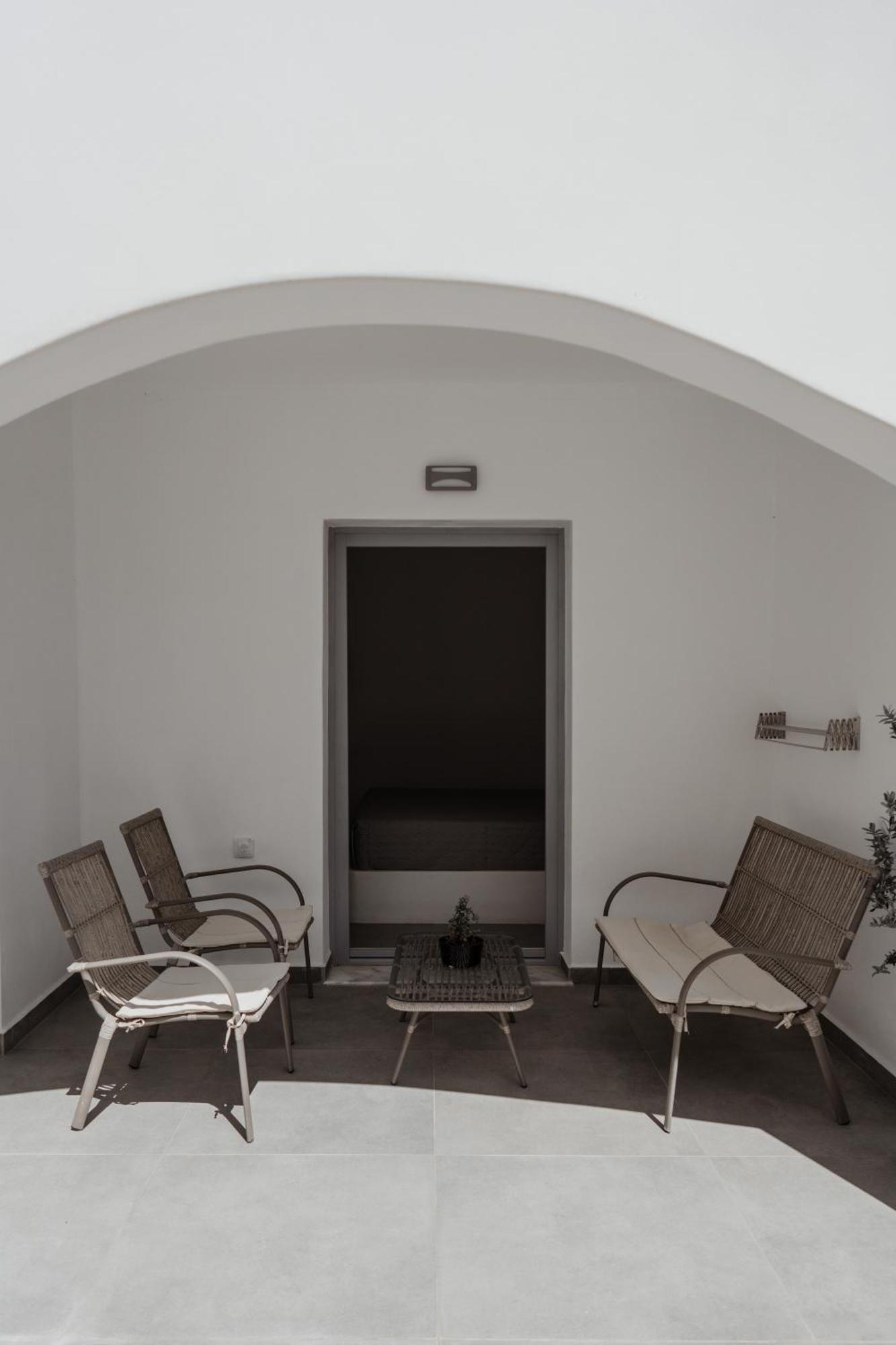 The Vine Suites Vourvoulos Exterior photo