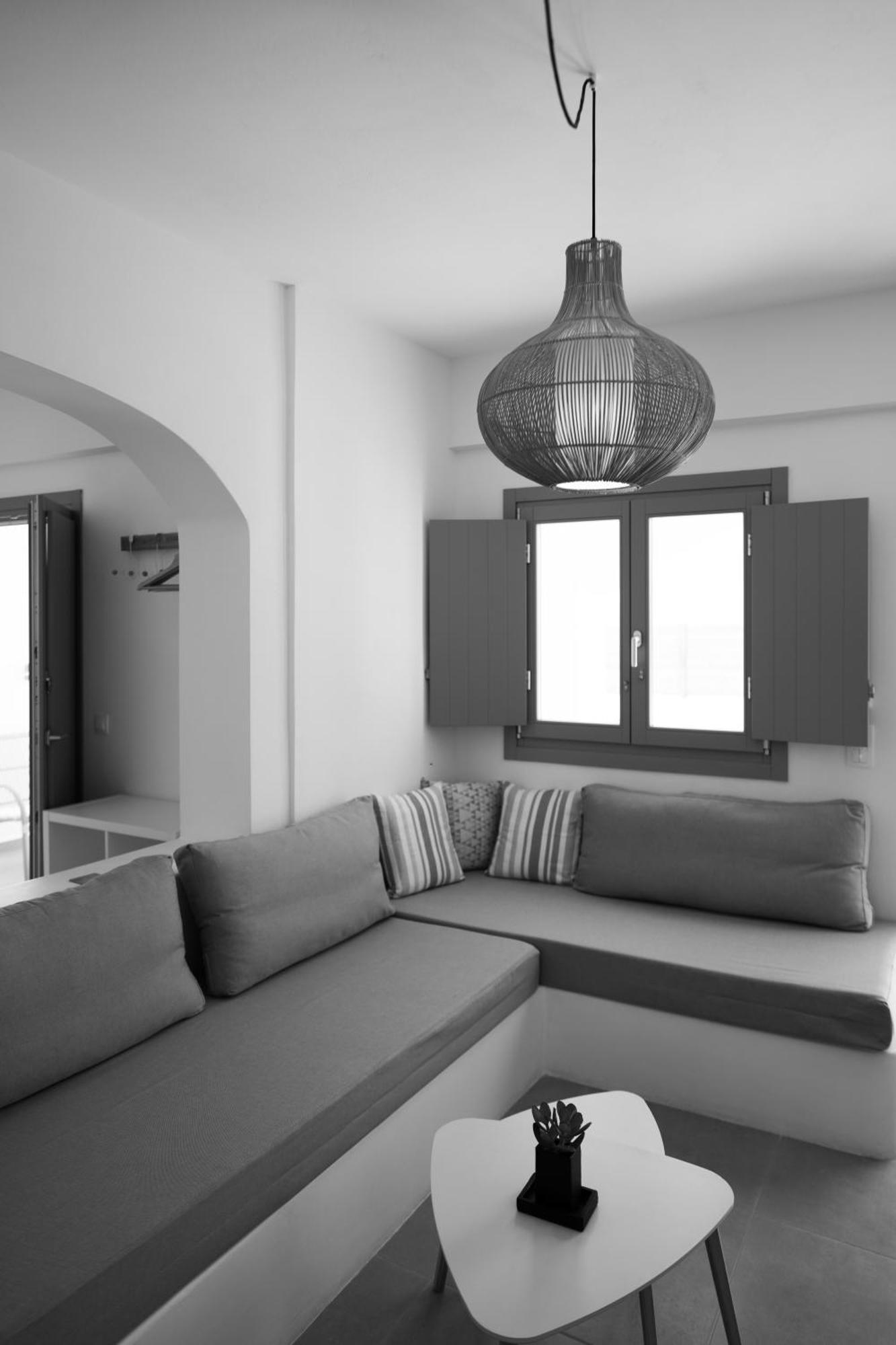 The Vine Suites Vourvoulos Exterior photo