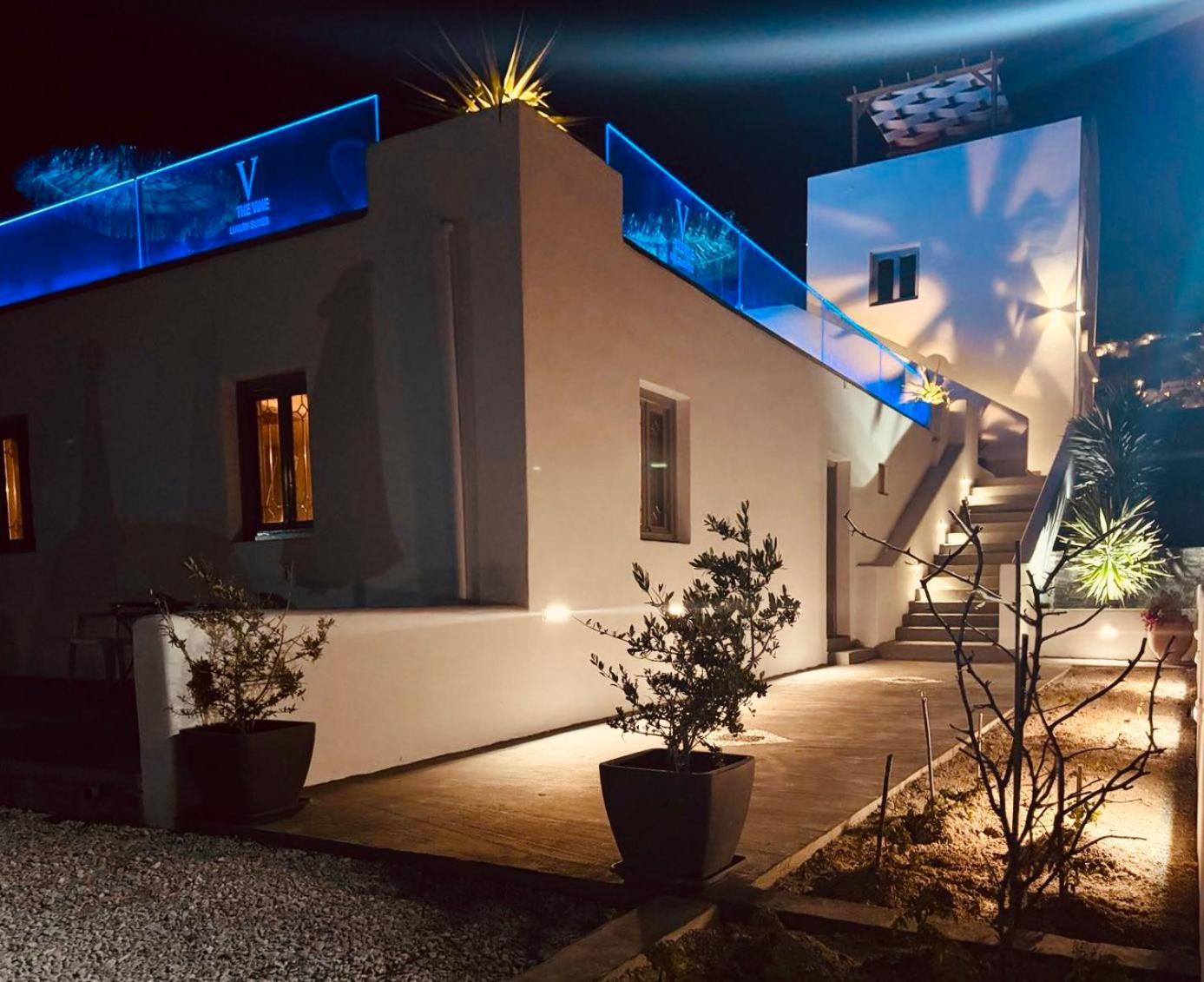 The Vine Suites Vourvoulos Exterior photo